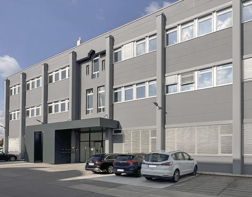 Außenansicht der Rosenheimer Straße 76 von vorne